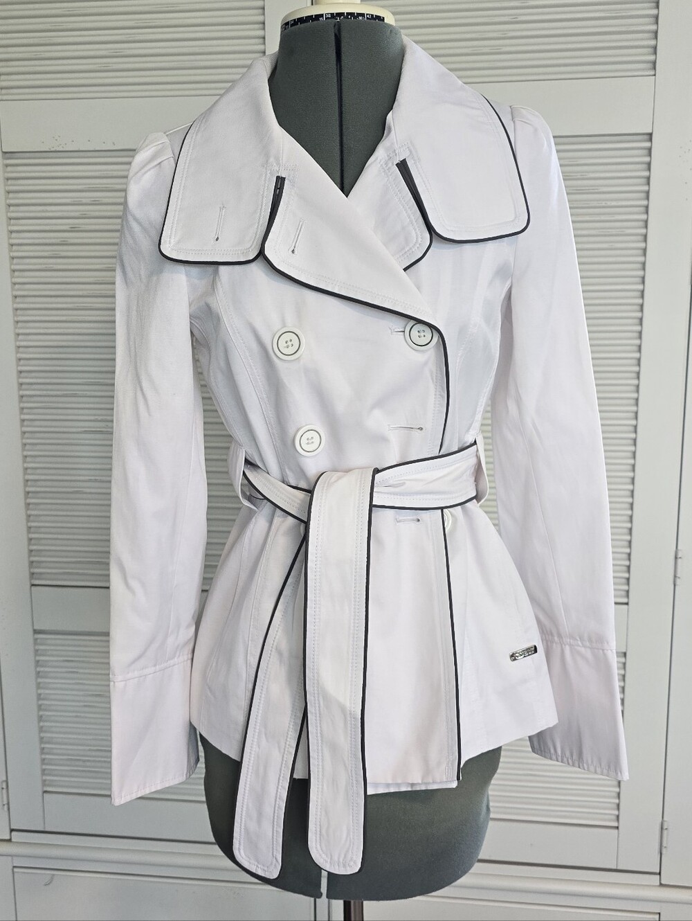 Guess | Women’s White Double-Breasted Trench Jacket with Black Piping